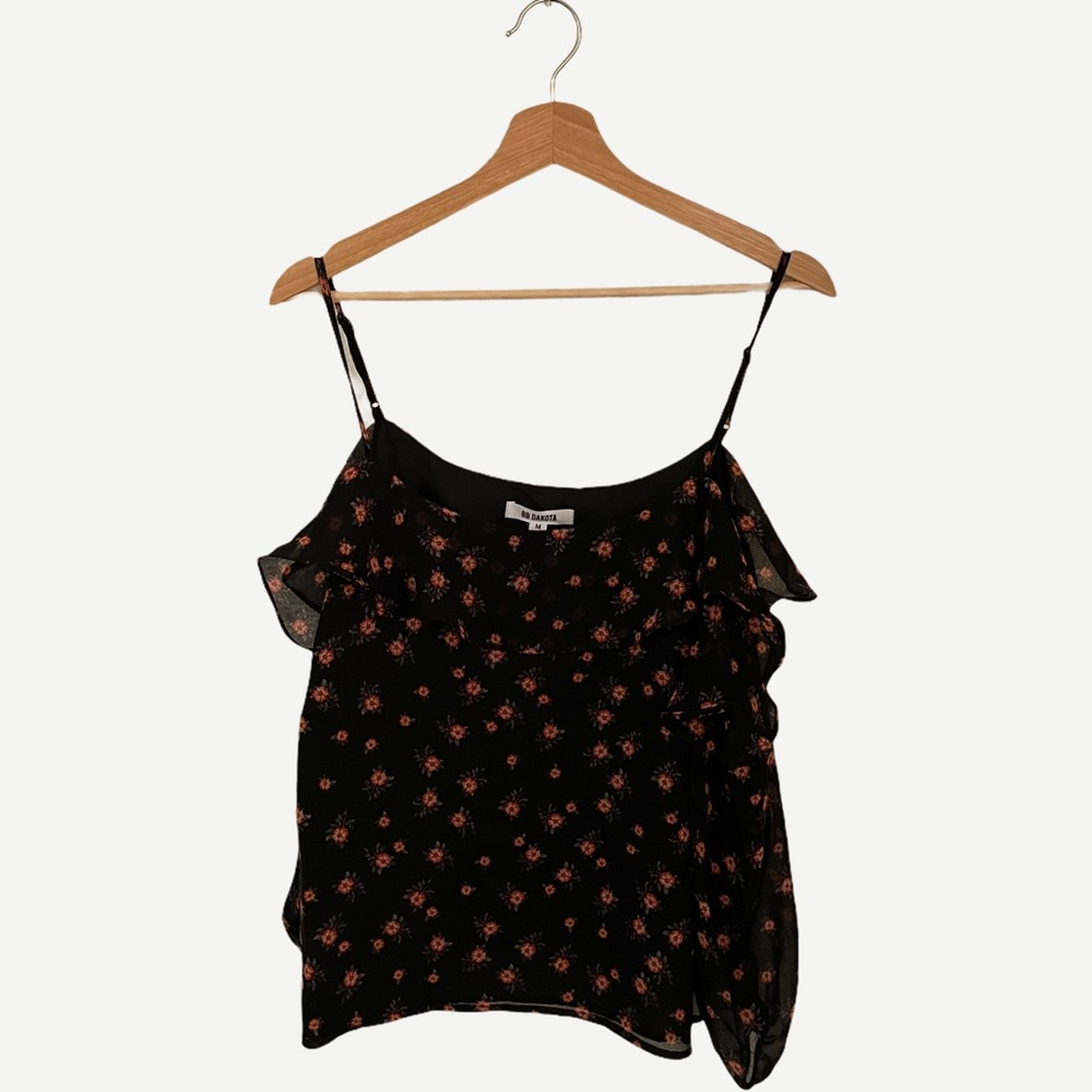 NWT BB Dakota Floral Summer Black Long Sleeve Top